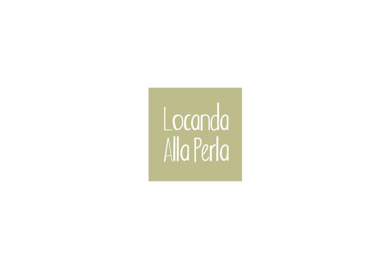 Hotel Locanda Alla Perla Untertiharn Exterior foto