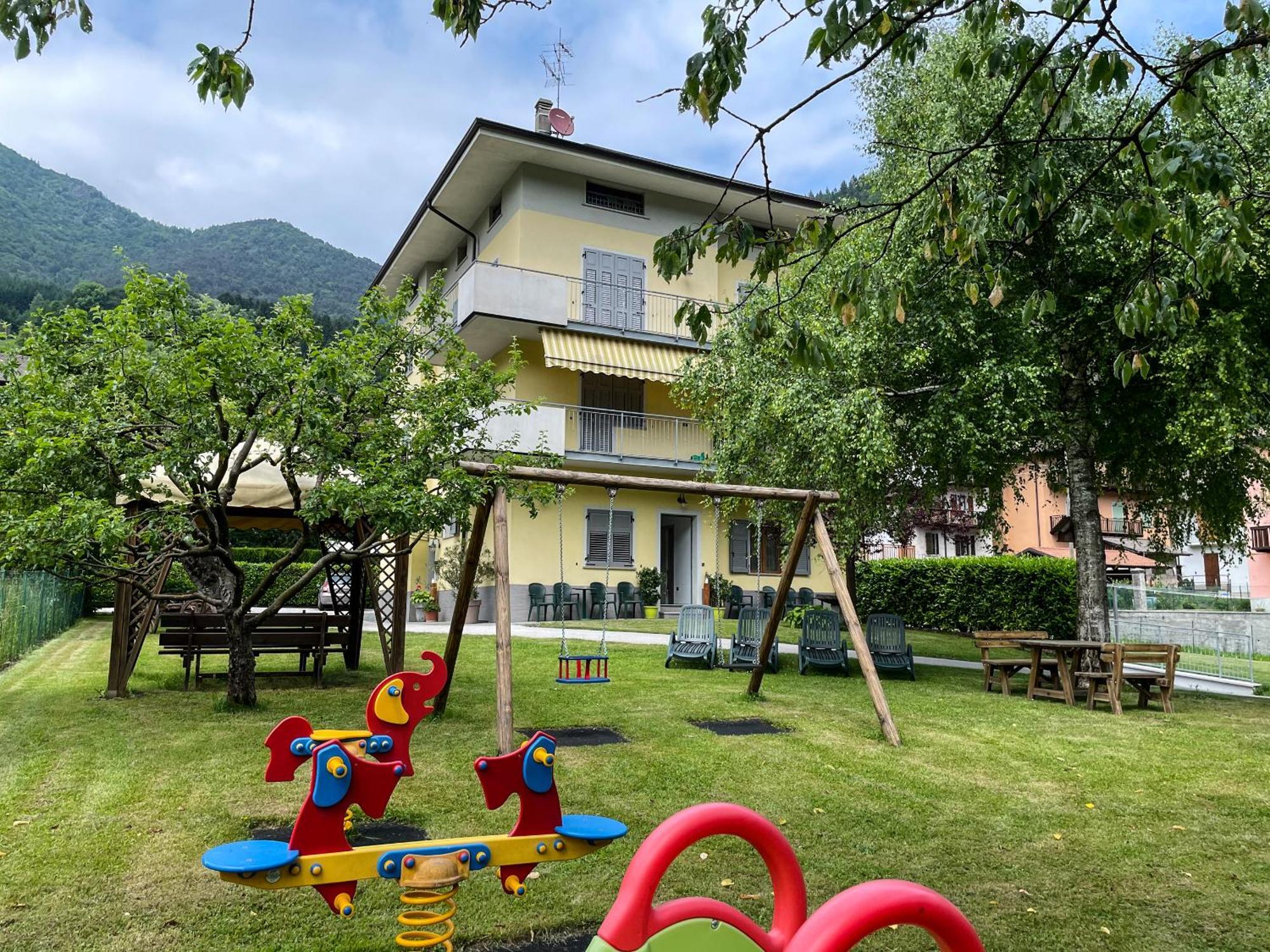 Hotel Locanda Alla Perla Untertiharn Exterior foto