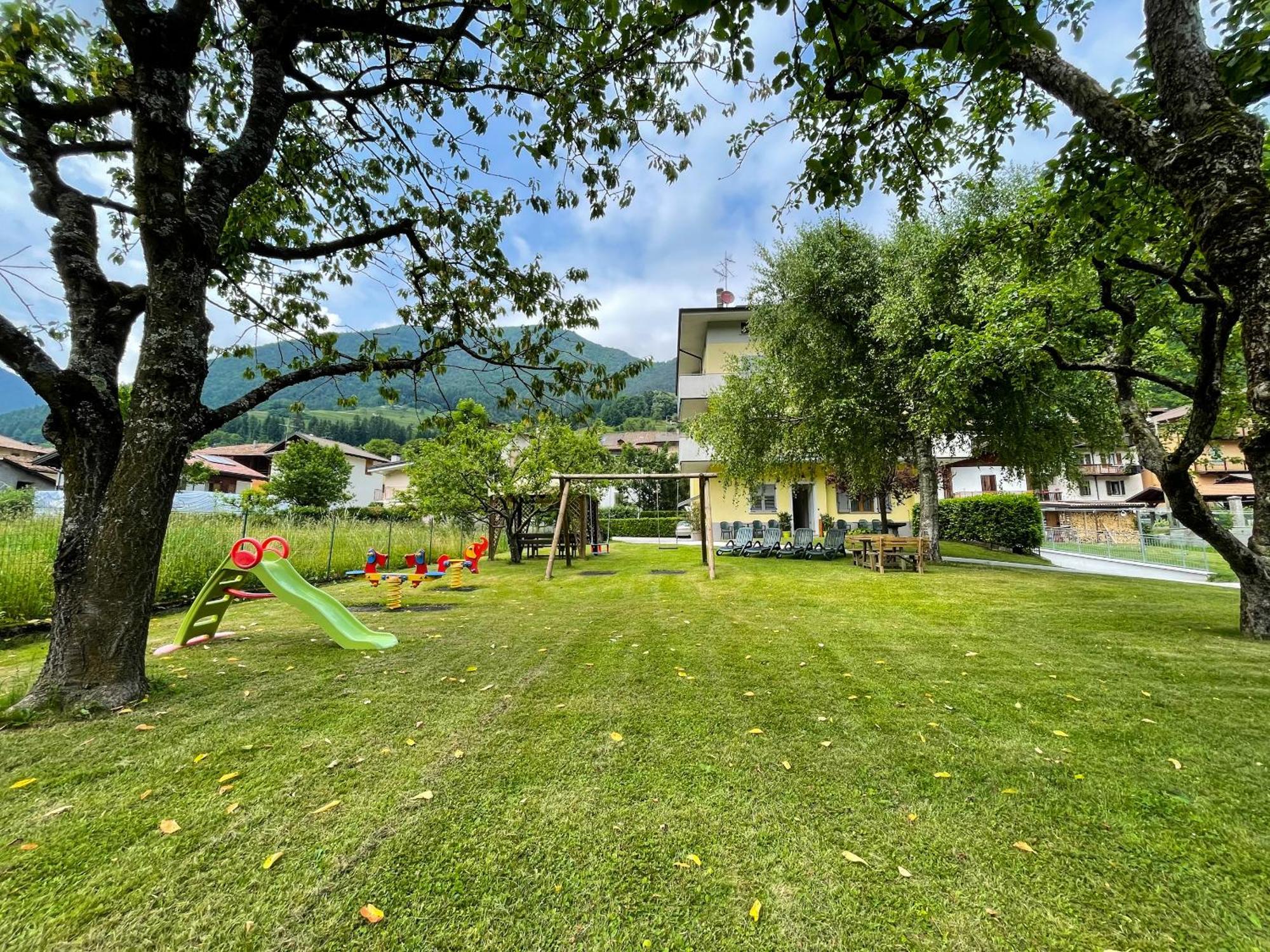 Hotel Locanda Alla Perla Untertiharn Exterior foto